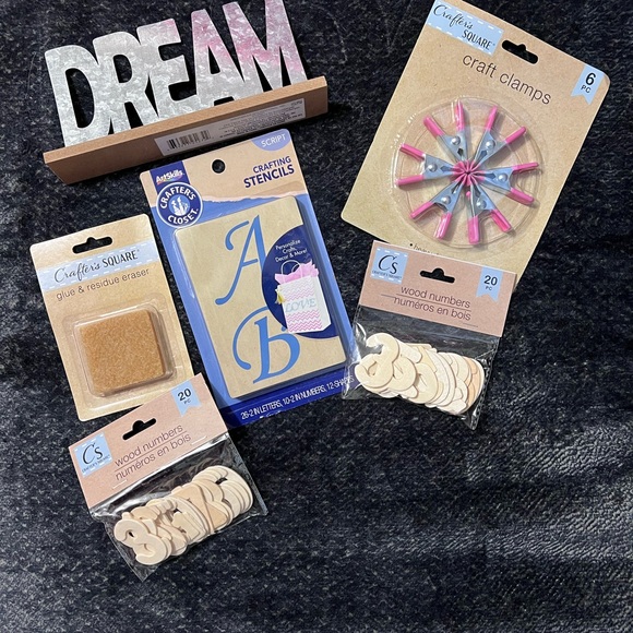 Crafting Stencils and Accessories Set - Picture 1 of 1